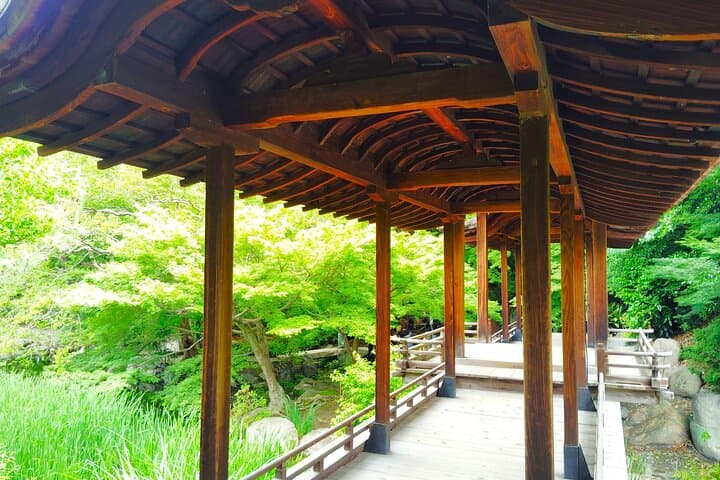 Kyoto: Higashi Honganji Temple & Garden Walk from Kyoto Station — photo 8