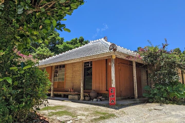 Private tour with local licensed interpreter guide w/van — photo 12