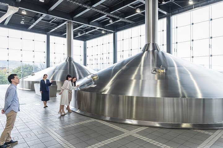 Suntory Whisky and Beer Tasting Walking Tour in Kyoto — photo 10