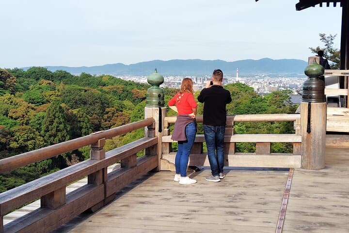 Kyoto: Sunrise Serenity at the Sacred Kiyomizu-dera Temple — photo 1