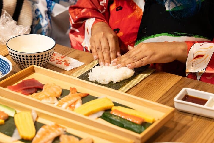 Popular Sushi Making Class in Asakusa — photo 3