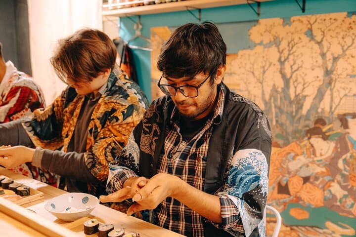 Popular Sushi Making Class in Asakusa — photo 2