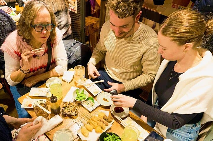 Osaka: Guided Food Tour with 12 Dishes at 4 Local Eateries — photo 10