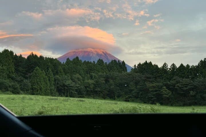 Private Mt Fuji Area Day Trip with English Speaking Driver — photo 4