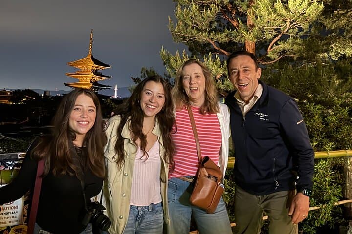 Kyoto Magical Night English Tour: Gion & Fushimi Inari Shrine — photo 4