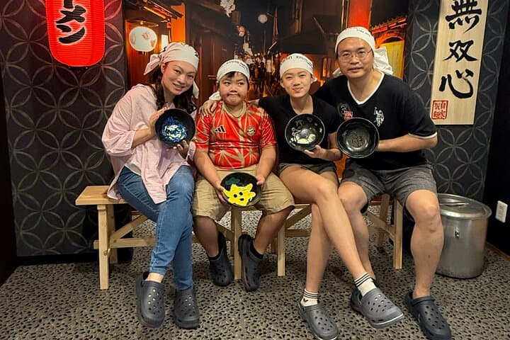 Kyoto: Paint Your Own Ramen Spoon & Michelin Ramen Class — photo 11