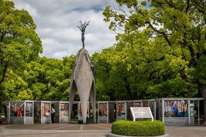 Hiroshima Private Tour: Beyond the Bomb & Hidden Stories — photo 3