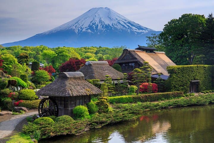 Mt. Fuji Signature 6 Scenic Spots One Day Tour from Tokyo — photo 9