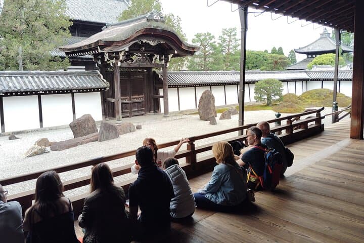 Kyoto: Tofuku-ji Temple and Komyo-in Guided Walking Tour — photo 10
