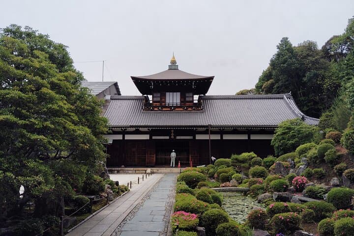 Kyoto: Tofuku-ji Temple and Komyo-in Guided Walking Tour — photo 16