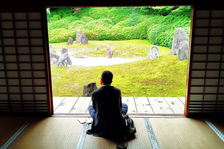 Kyoto: Tofuku-ji Temple and Komyo-in Guided Walking Tour — photo 1