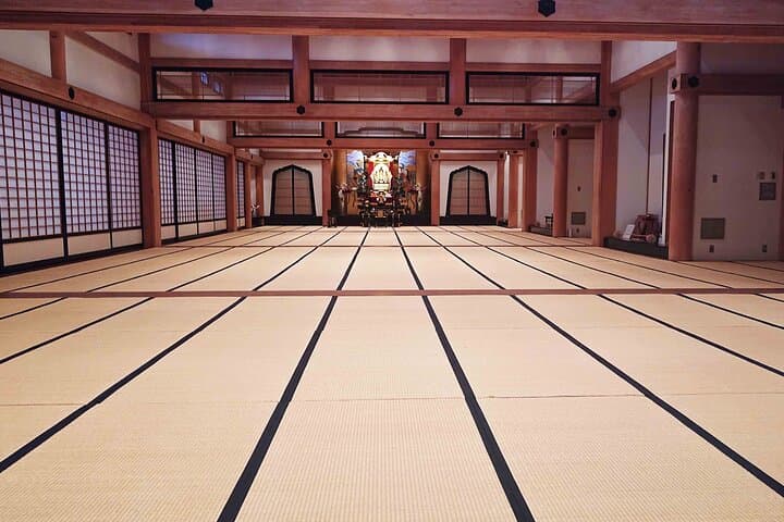 Zenkoji Temple and Sake Tasting Private Tour from Nagano — photo 10