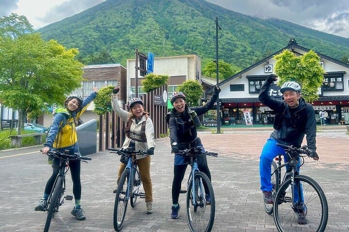 Nikko: Kegon Falls & Lake Chuzenji 3-Hour E-Bike Tour — photo 2