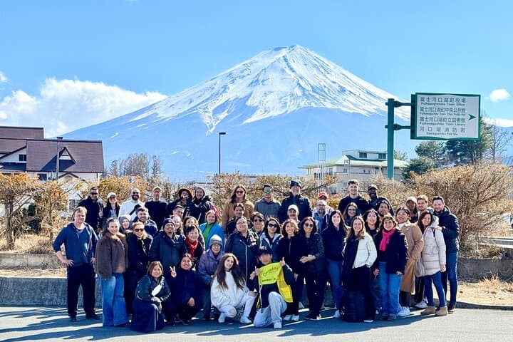 Mt.Fuji Arakurayama Sengen Park,Oshino Hakkai,Kawaguchi Lake Tour — photo 7