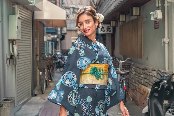 90-Minute Kimono Rental Experience in Osaka – Short Plan — photo 8