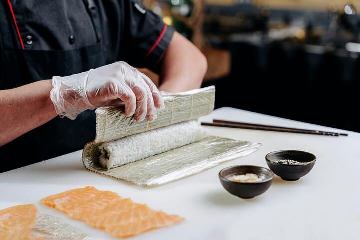 Osaka Sushi Making Class & Dotonbori Food Walking Tour — photo 3