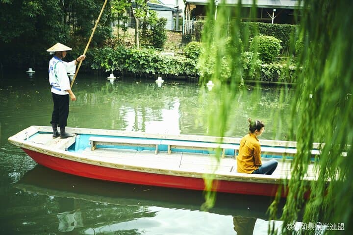 Fukuoka Yanagawa River Cruise and Ball Crafting at a Local House — photo 3