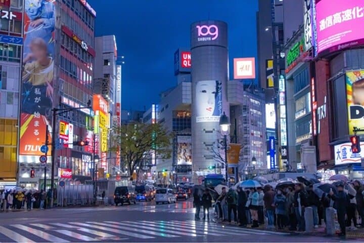 Shibuya Evening Walking Tour Tokyo in a Flash — photo 2