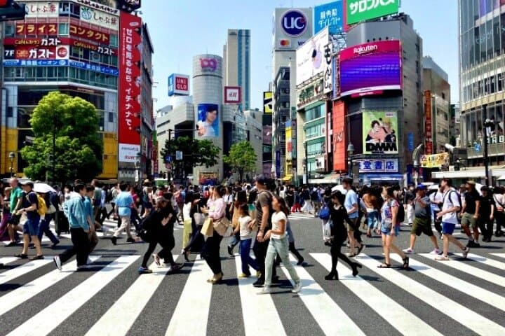 Shibuya Evening Walking Tour Tokyo in a Flash — photo 3