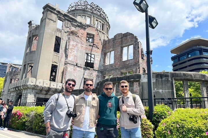 Hiroshima & Miyajima Private Custom Tour with Local Guide — photo 12