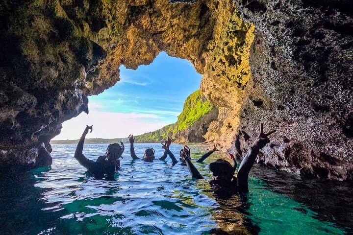 [Okinawa Blue Cave] Snorkeling with Private Guide+ Free Photos — photo 17