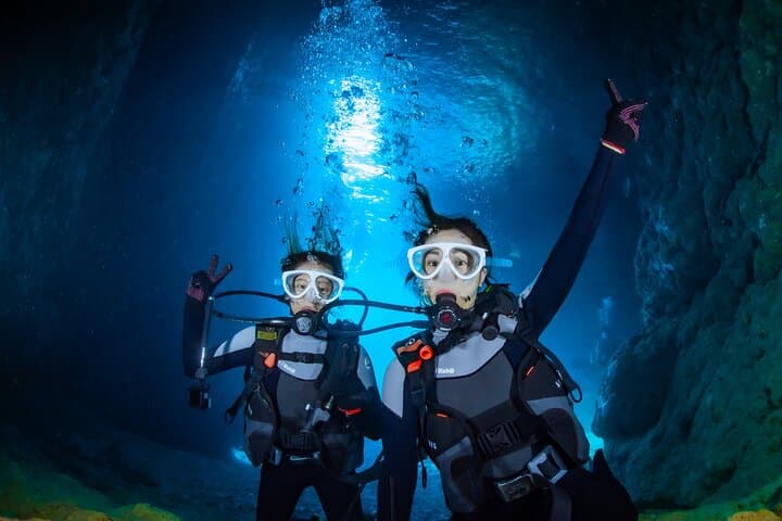 Blue Cave Introductory Dive–Private Guide, Boat Tour&Free Photos — photo 19