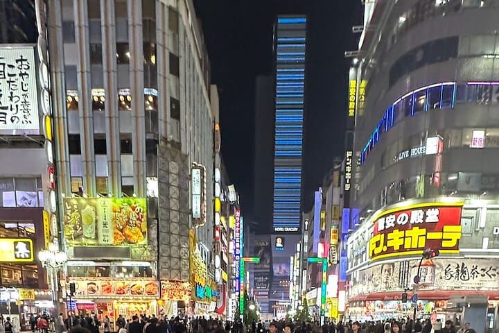 Takoyaki Party & Shinjuku Night Tour in Tokyo ※Unlimited Drinks — photo 17