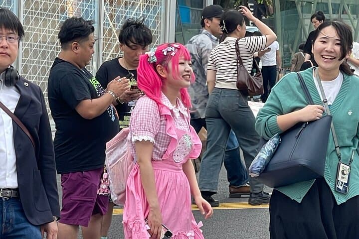 Meiji Shrine +Harajuku Kawaii/Fashion +Lunch +Shibuya Crossing — photo 17