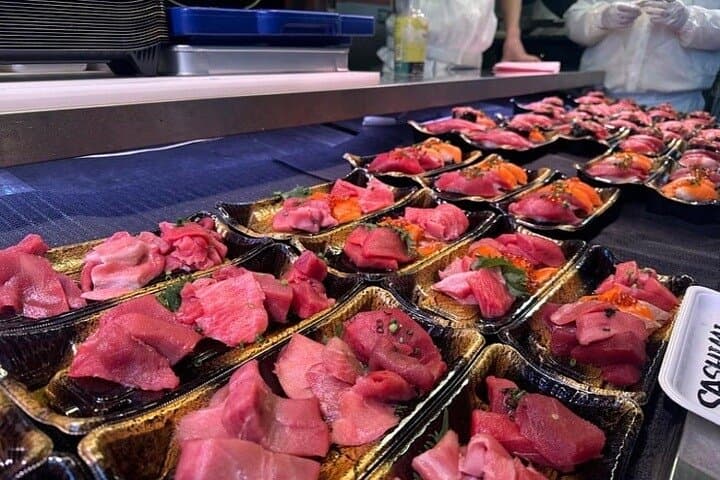 Skip the Line: Tsukiji Market Food Tour with Local Tastings — photo 9
