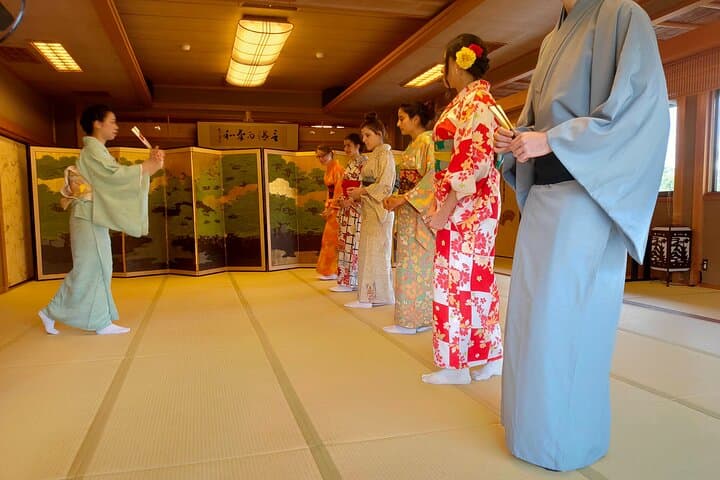 Authentic Japanese Dance Experience in Kyoto — photo 3