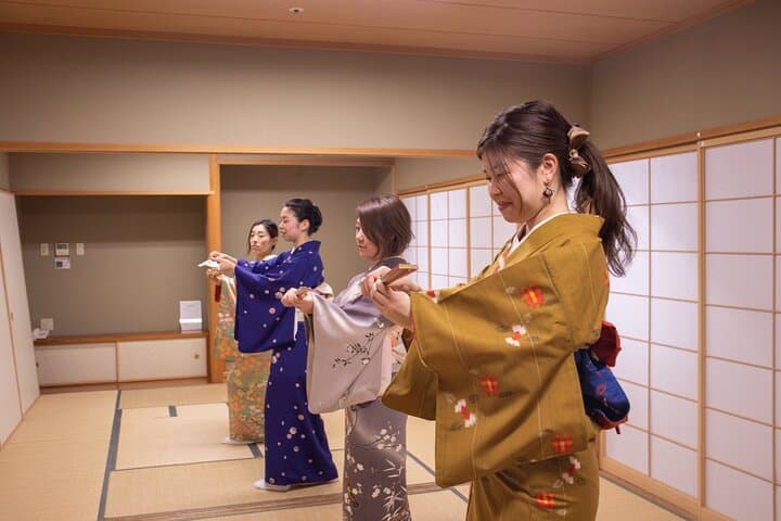 Authentic Japanese Dance Experience in Kyoto — photo 8
