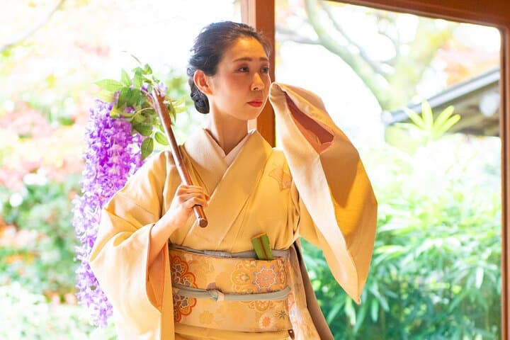 Authentic Japanese Dance Experience in Kyoto — photo 2