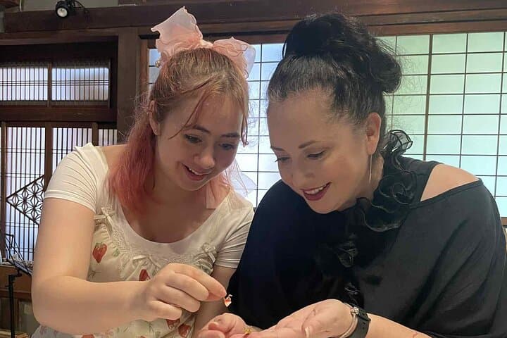 Tsumami Zaiku (Kanzashi) making Workshop in Abeno Osaka — photo 14