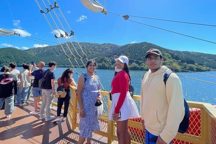 Mt. Fuji and Hakone Area Tour Tokyo DEP: English Speaking Driver — photo 5