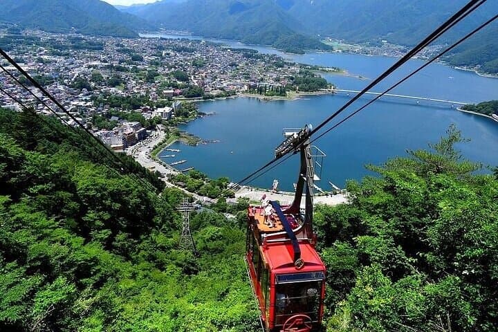 Mt. Fuji and Hakone Area Tour Tokyo DEP: English Speaking Driver — photo 4