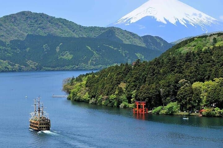 Mt. Fuji and Hakone Area Tour Tokyo DEP: English Speaking Driver — photo 3