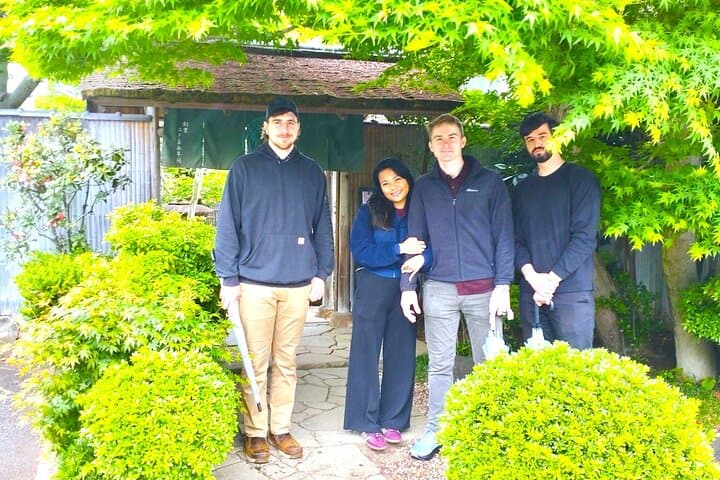 Bonsai Tour & Experience at the Most Sacred City for Bonsai in JP — photo 6