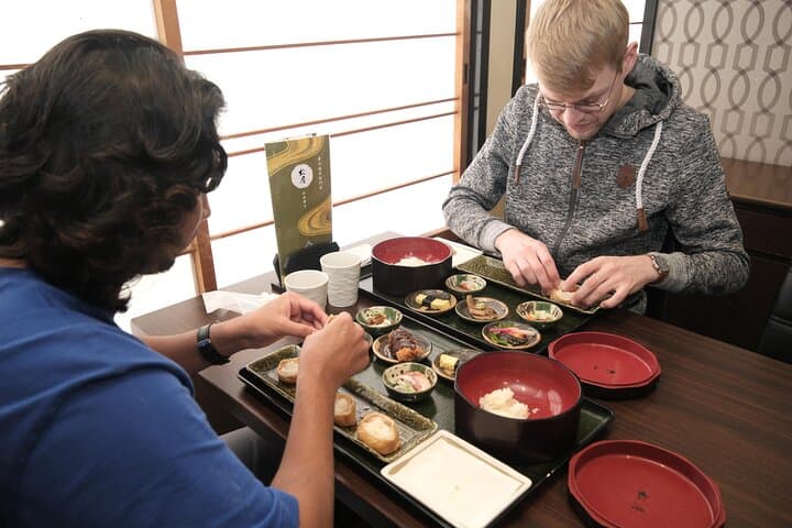 Famous Inari Sushi Making Experience in Toyokawa — photo 3