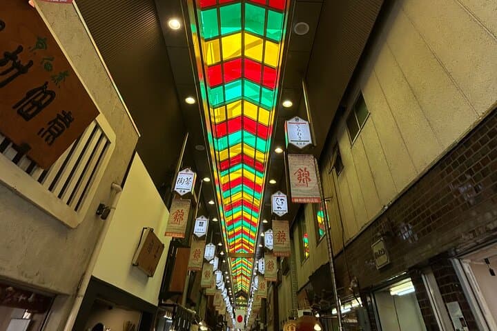 Private Nishiki Market Food & Sake Tour by Young Local Guides — photo 3