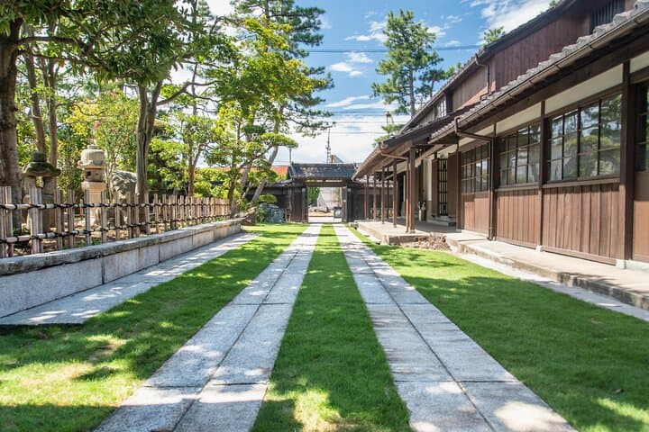 Toyama 6hr Private Tour with Government Licensed Guide — photo 19
