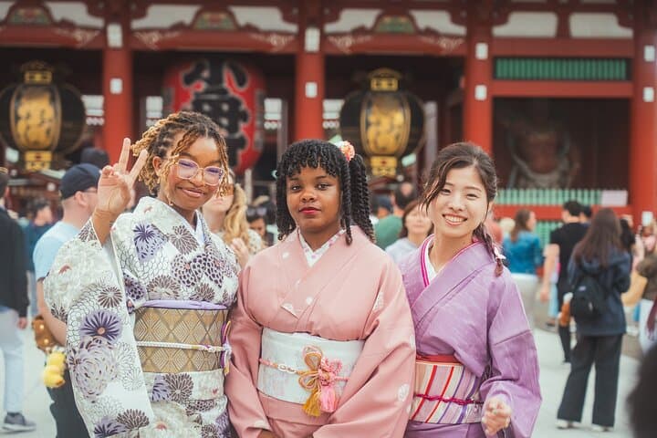 Old Tokyo Vibes: Asakusa Temples & Street Food Adventure — photo 9
