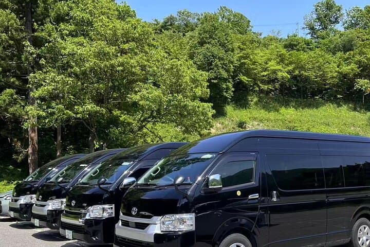 Experience Private Transfer Between Yokohama and Tokyo — photo 1
