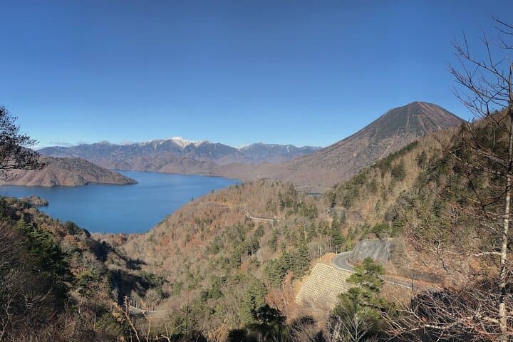 Nikko: Lake Chuzenji Scenic E-Bike & Hike Tour — photo 3