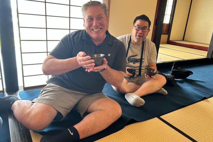 Tea Museum Shizuoka and Horaibashi Bridge Guided Tour