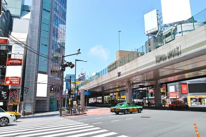 Private Roppongi Art Walk – Galleries, City Views & Local Food — photo 7