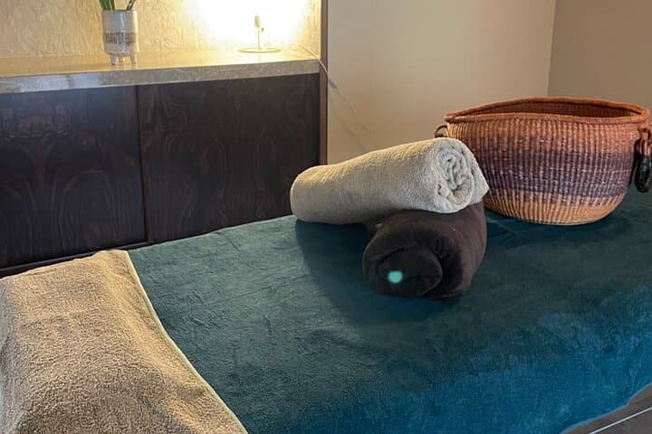 90-Minute Japanese Botanical Oil Massage — photo 2