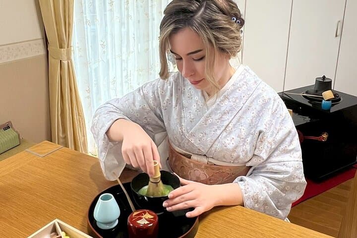 Kyoto: Quiet and Graceful Tea Ceremony — photo 6