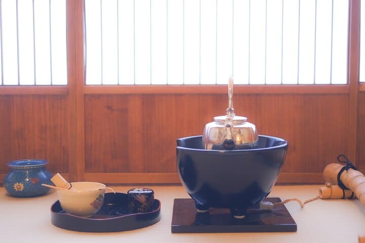 Experience Tea Ceremony at a Traditional Japanese Inn — photo 3
