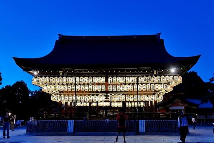 Gion Night Tour Stories of Geisha and Maiko — photo 2