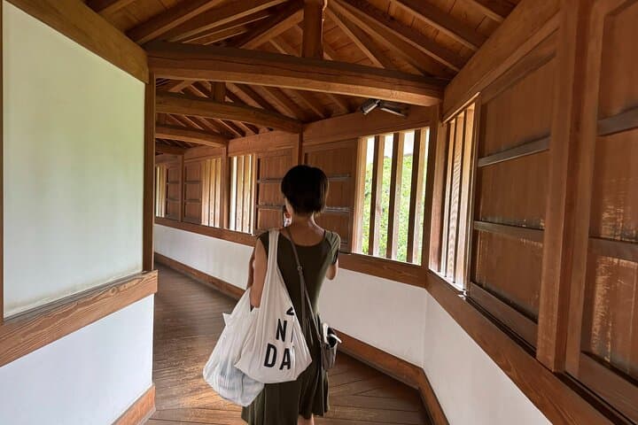 UNESCO's Himeji Castle and Kokoen Garden Guided Tour — photo 9